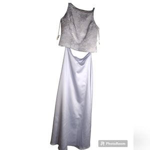 Betsy & Adam by Jaslene gown two piece floor length skirt size 8 top size 12 ski